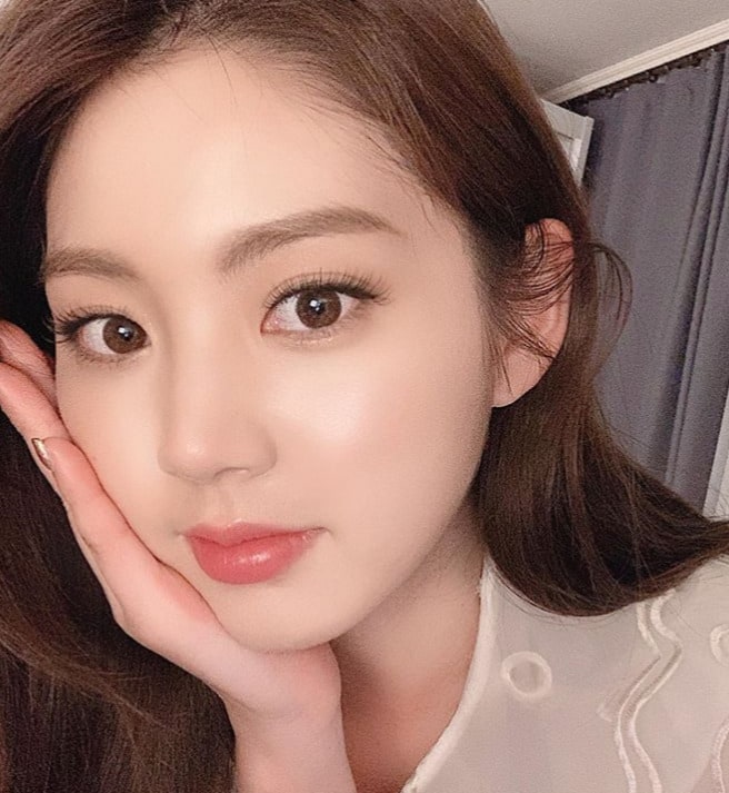 Lee Chae Eun Lee Chae Eun