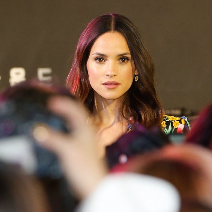 Adria Arjona Adria Arjona
