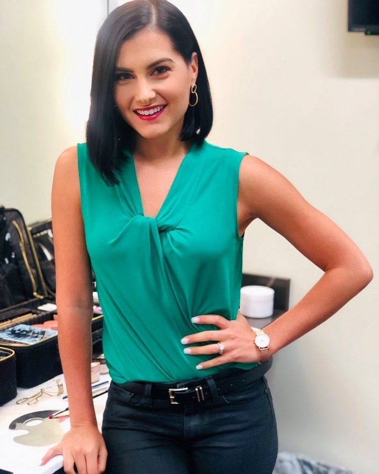 Megan Olivi Megan Olivi