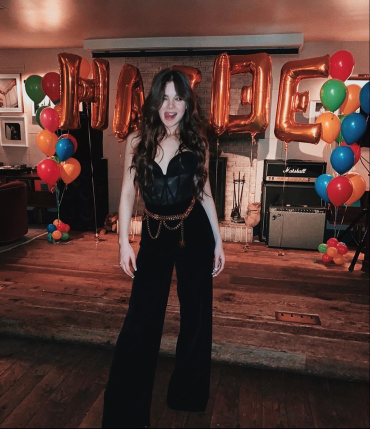 Hailee Steinfeld