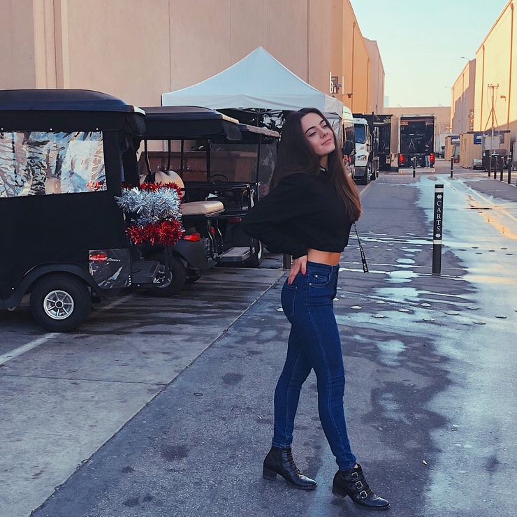 Ava Allan