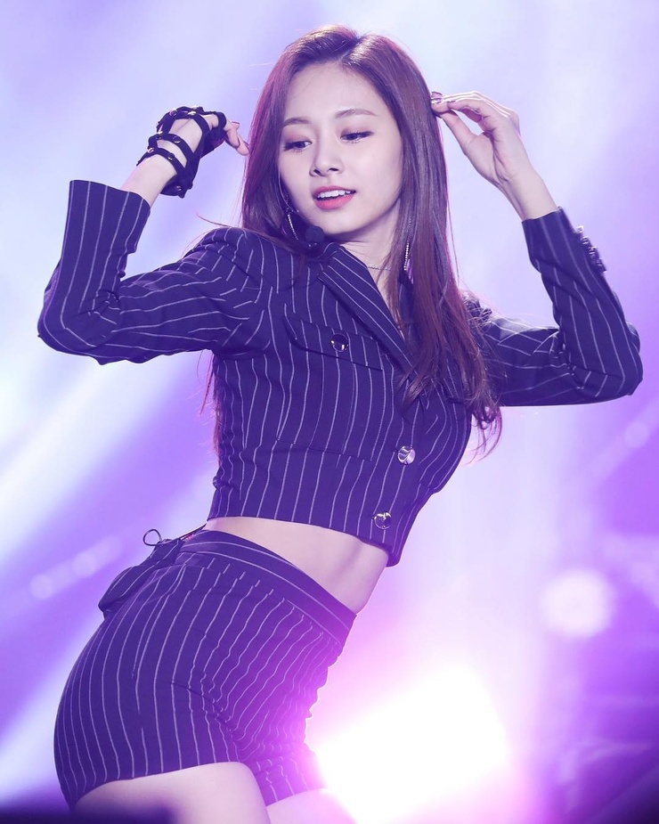 Chou Tzu-yu (Tzuyu)