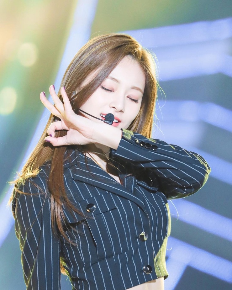 Chou Tzu-yu (Tzuyu)