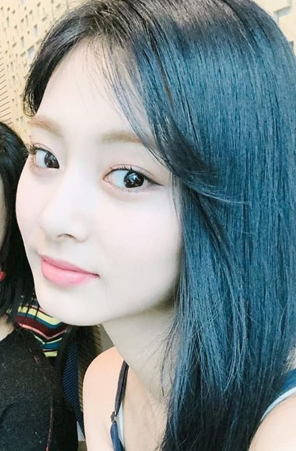 Chou Tzu-yu (Tzuyu)