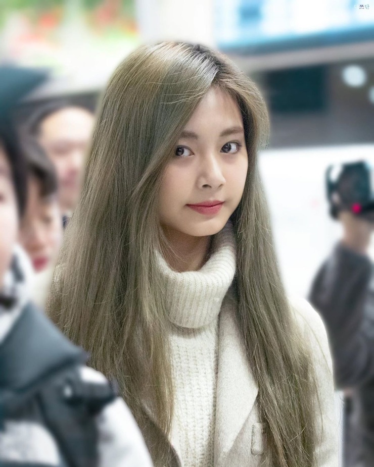Chou Tzu-yu (Tzuyu)
