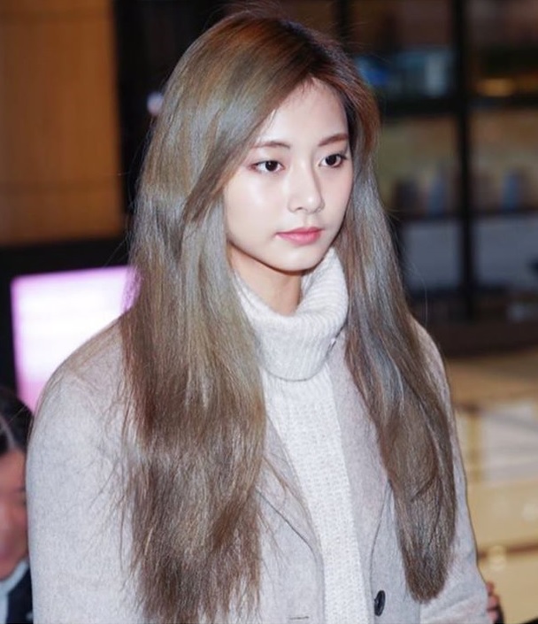 Chou Tzu-yu (Tzuyu)