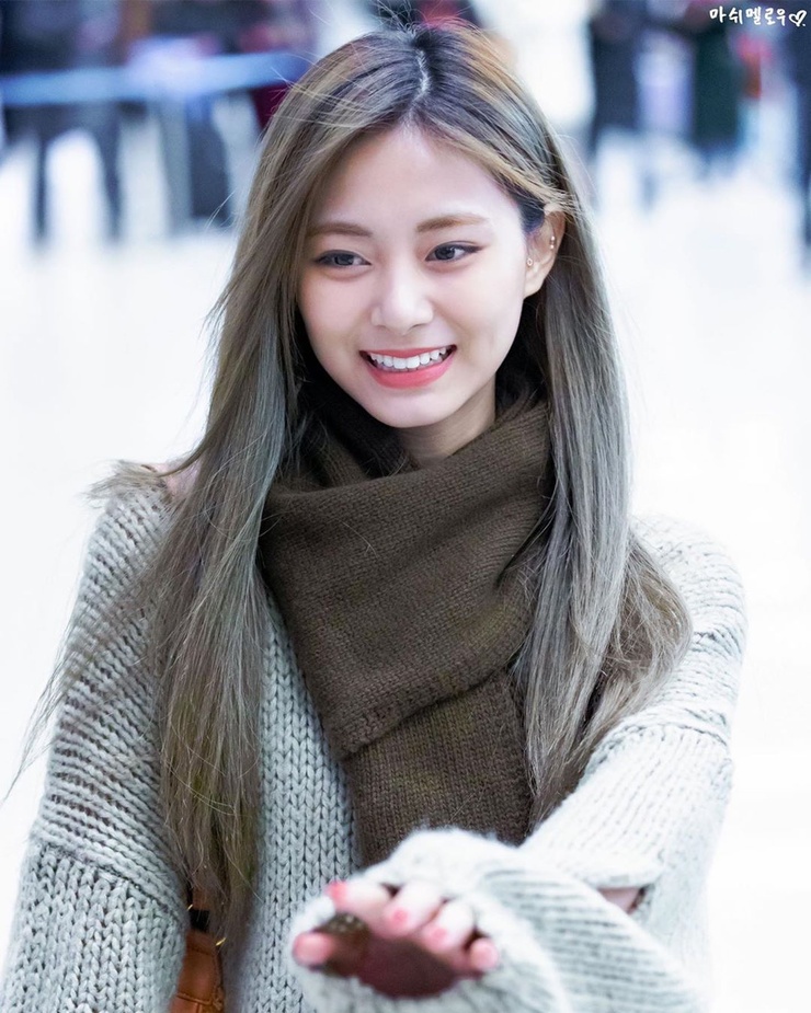 Chou Tzu-yu (Tzuyu)