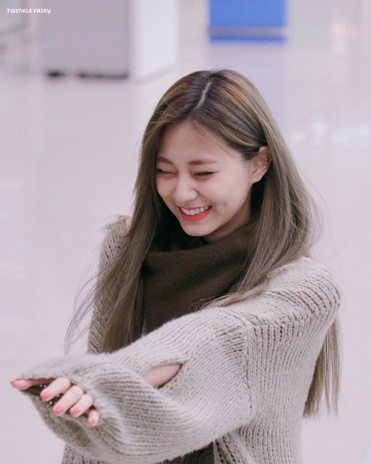 Chou Tzu-yu (Tzuyu)