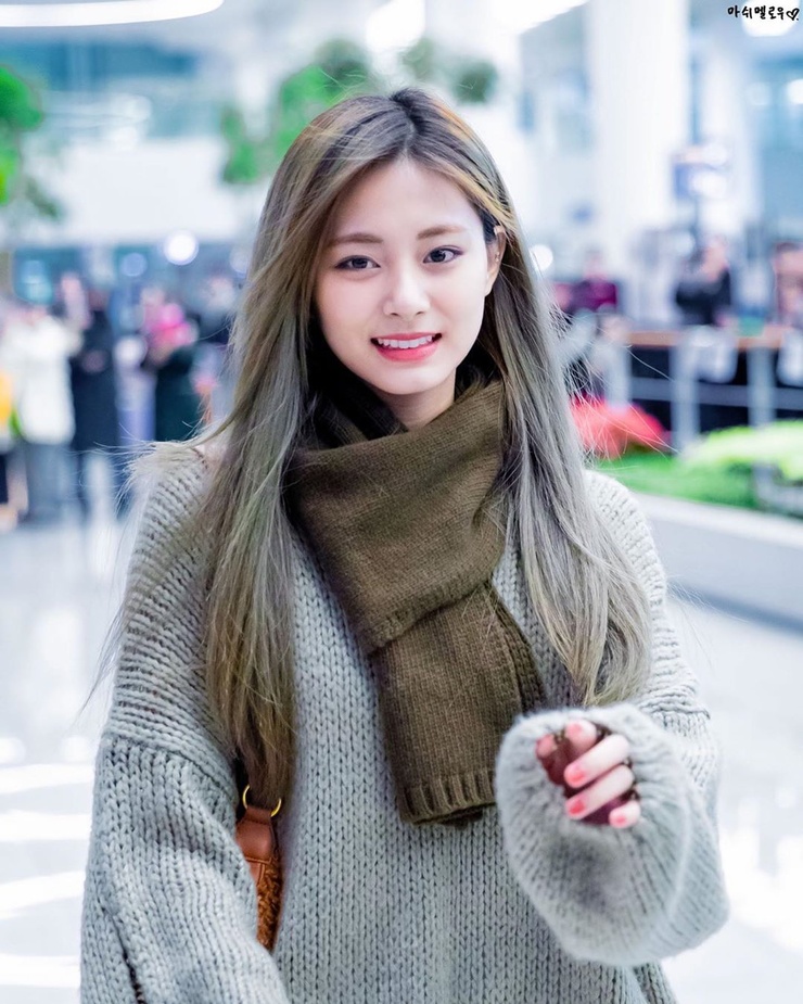Chou Tzu-yu (Tzuyu)