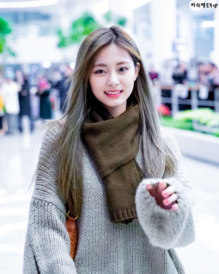 Chou Tzu-yu (Tzuyu)