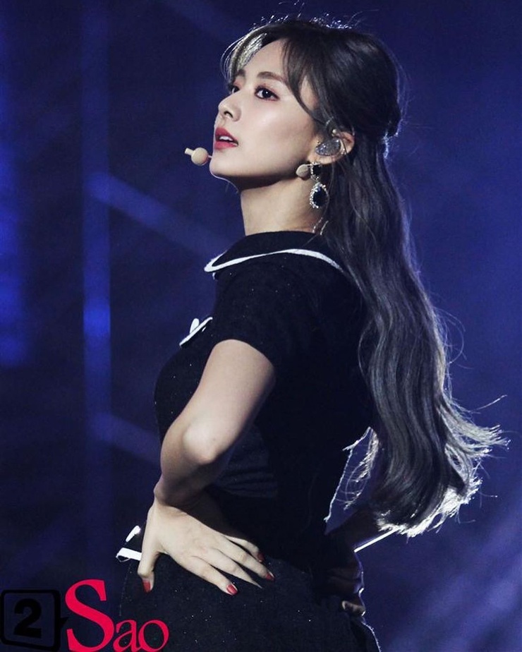 Chou Tzu-yu (Tzuyu) Chou Tzu-yu (Tzuyu)