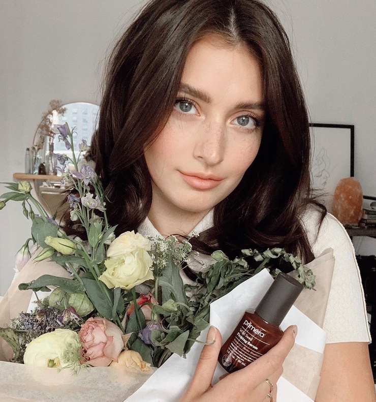 Jessica Clements