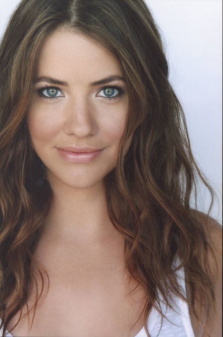 Julie Gonzalo Julie Gonzalo