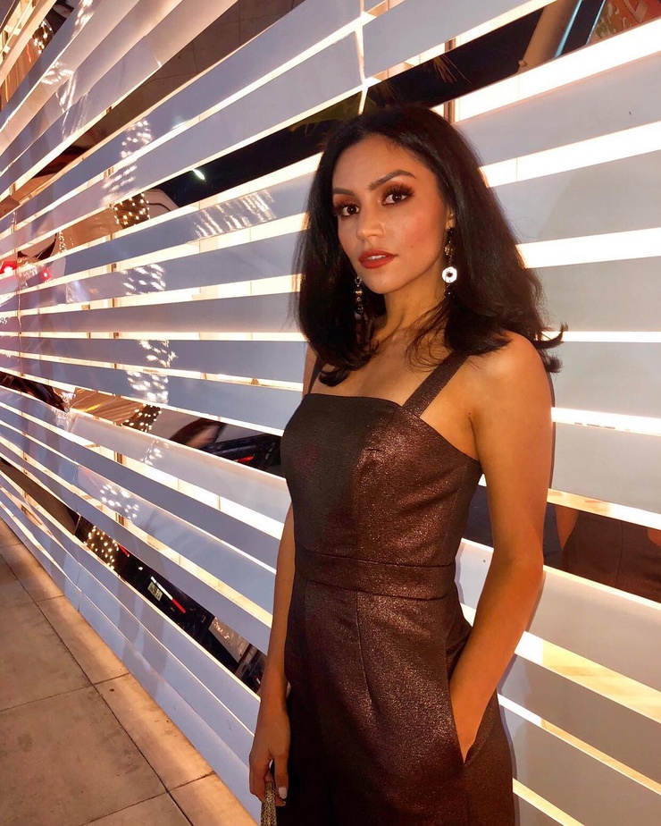Bianca A. Santos Bianca A. Santos