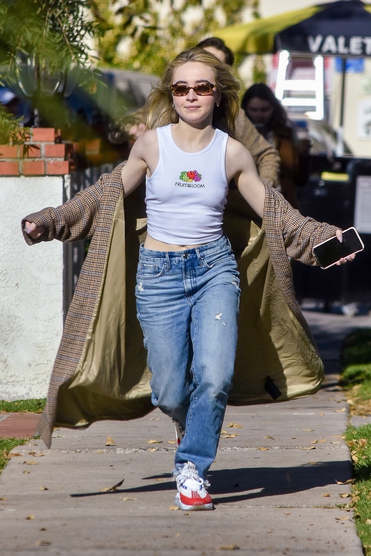 Sabrina Carpenter Sabrina Carpenter