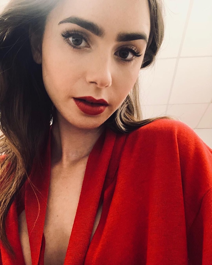 Lily Collins Lily Collins