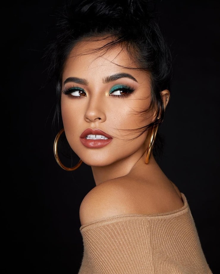 Becky G. Becky G.