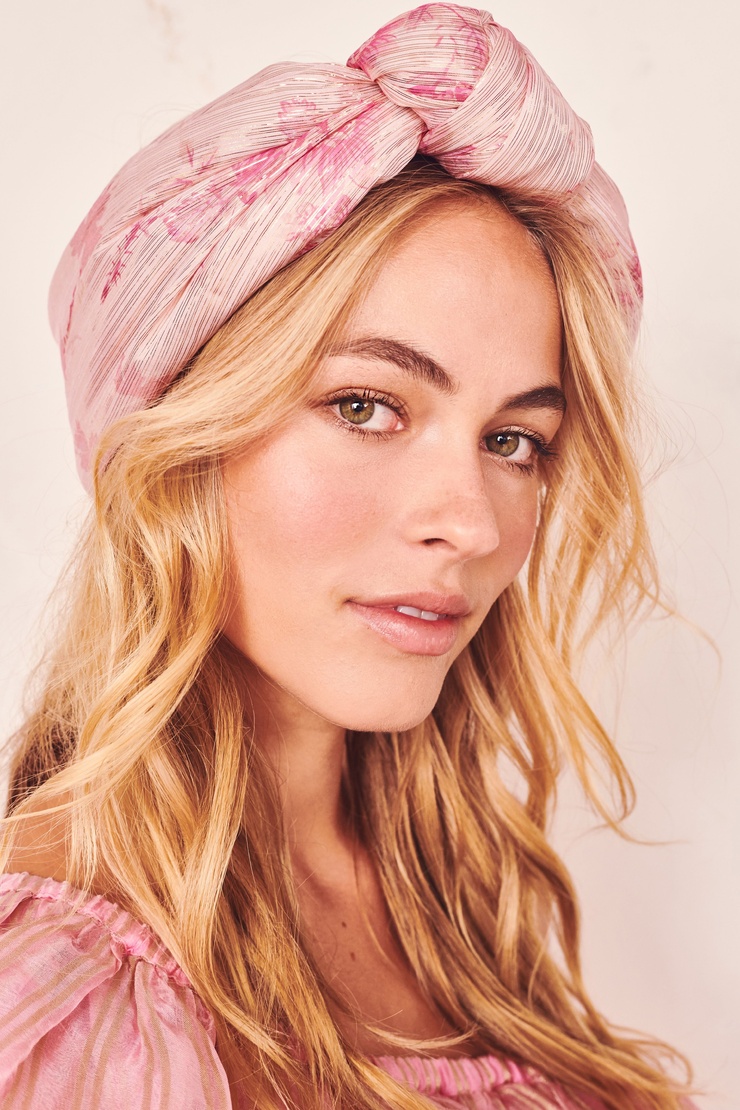 Caroline Kelley Caroline Kelley
