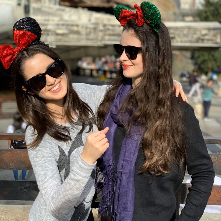 Laura Marano
