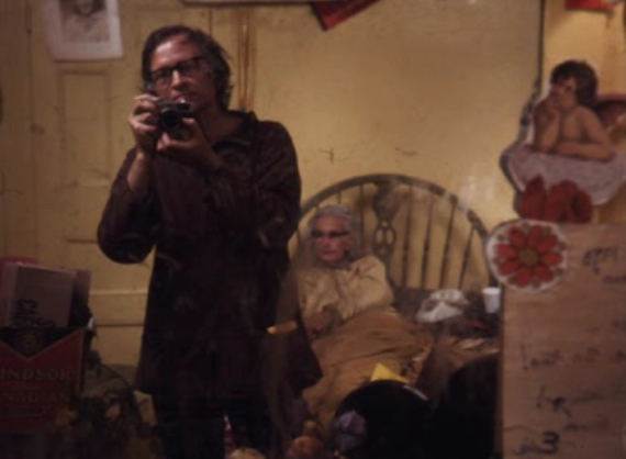 Grey Gardens (1975)