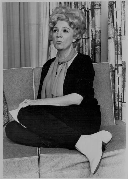 Ruth Wallis