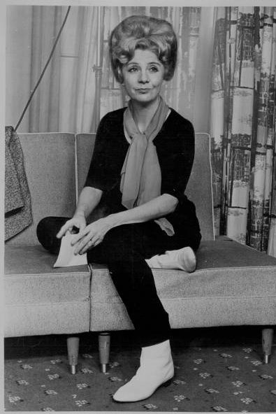 Ruth Wallis