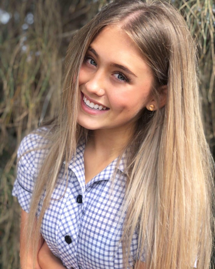 Holly Boothby Holly Boothby