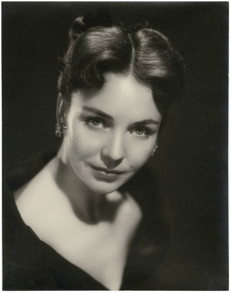 Jennifer Jones Jennifer Jones