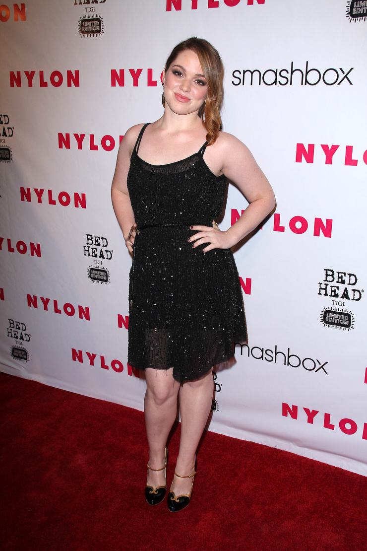 Jennifer Stone
