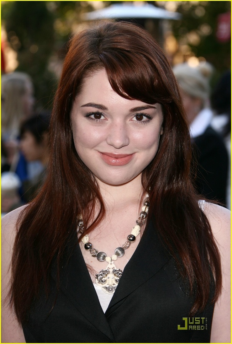 Jennifer Stone