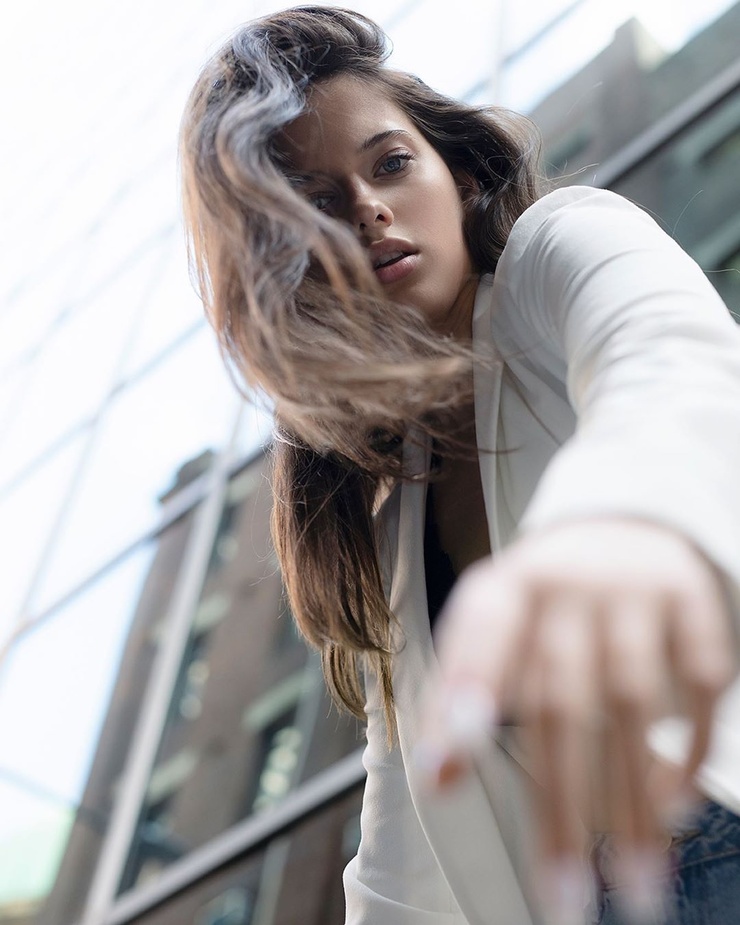 taya brooks