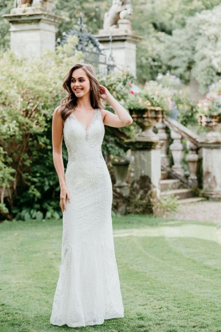 Lily Easton Lily Easton