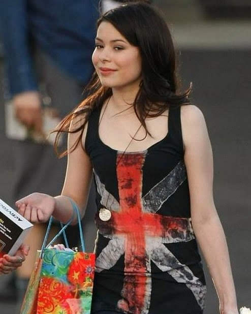 Miranda Cosgrove