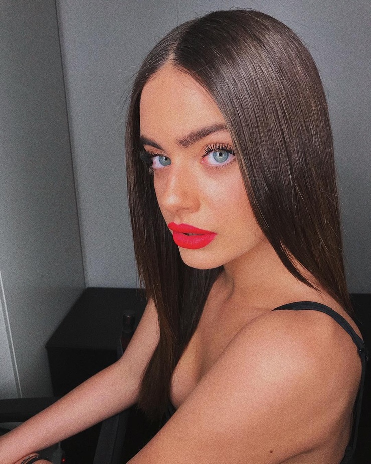 Yael Shelbia