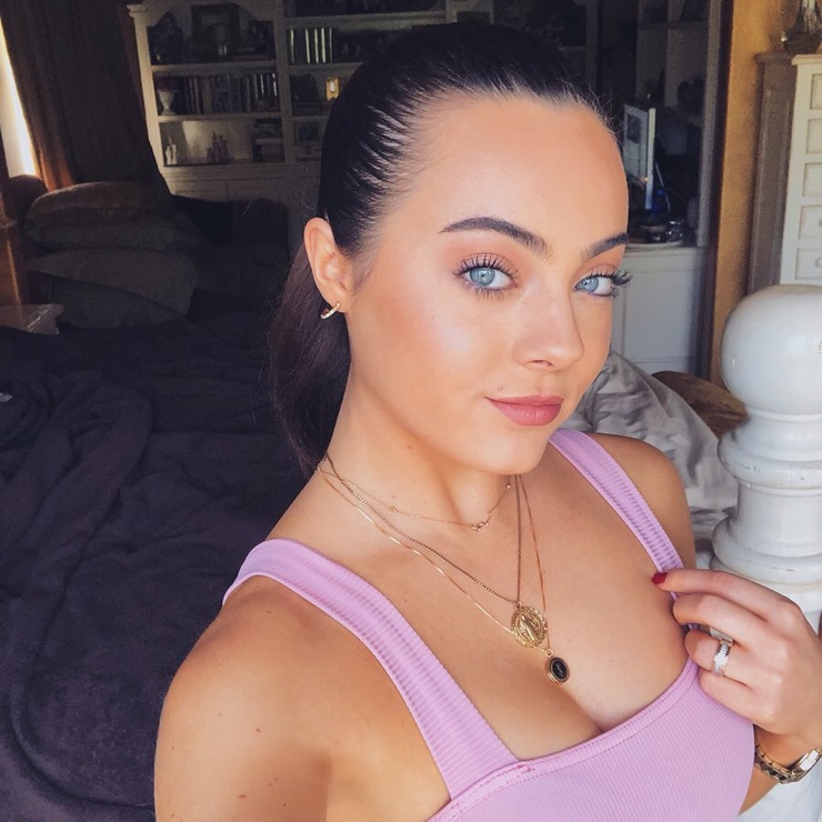 Ava Allan