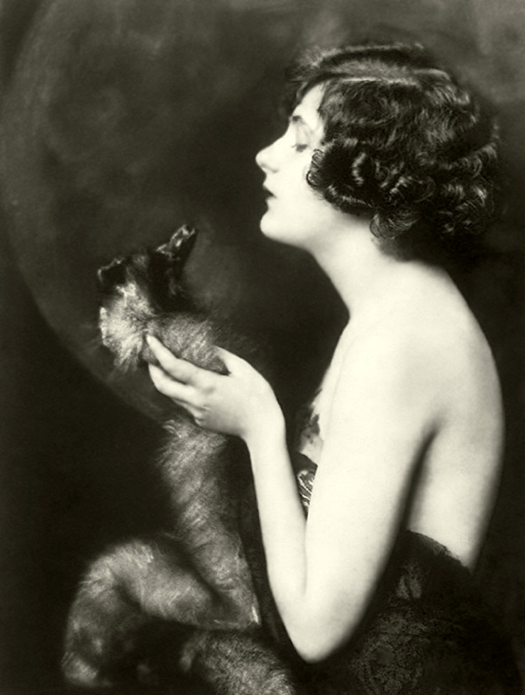 Dorothy Knapp