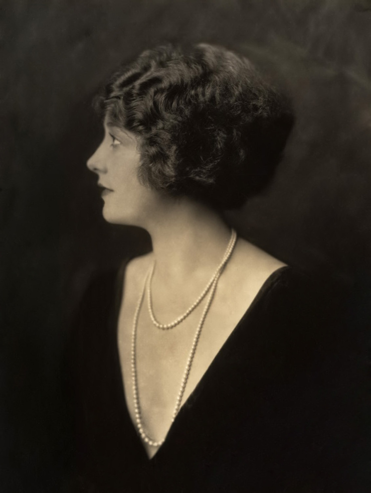 Dorothy Knapp