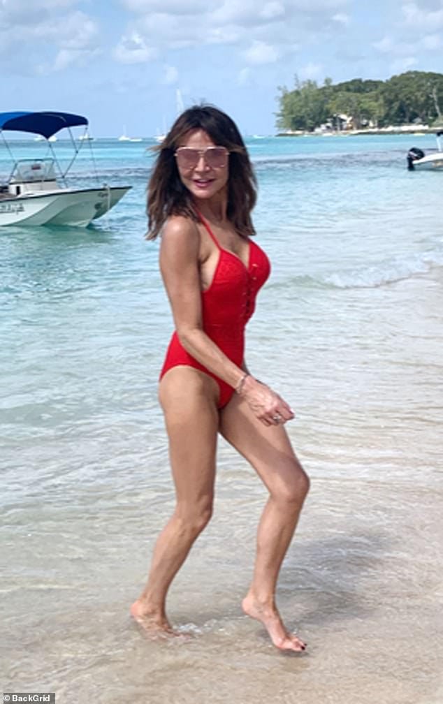 Lizzie Cundy