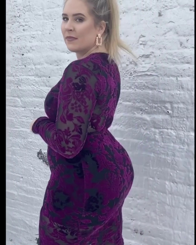 Sophie Turner (Plus Size)