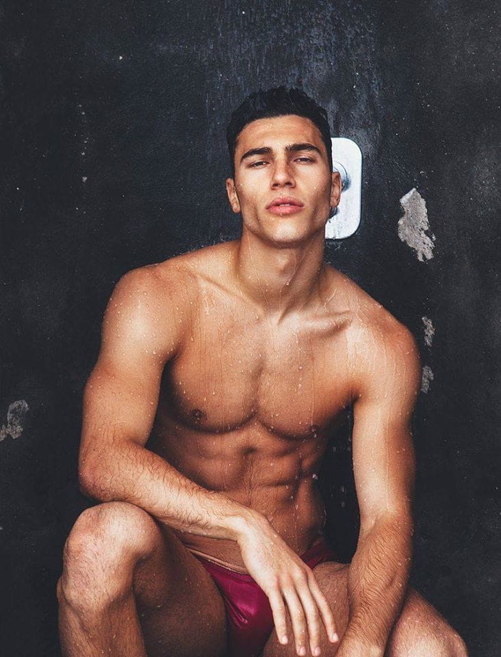 Deano Perona