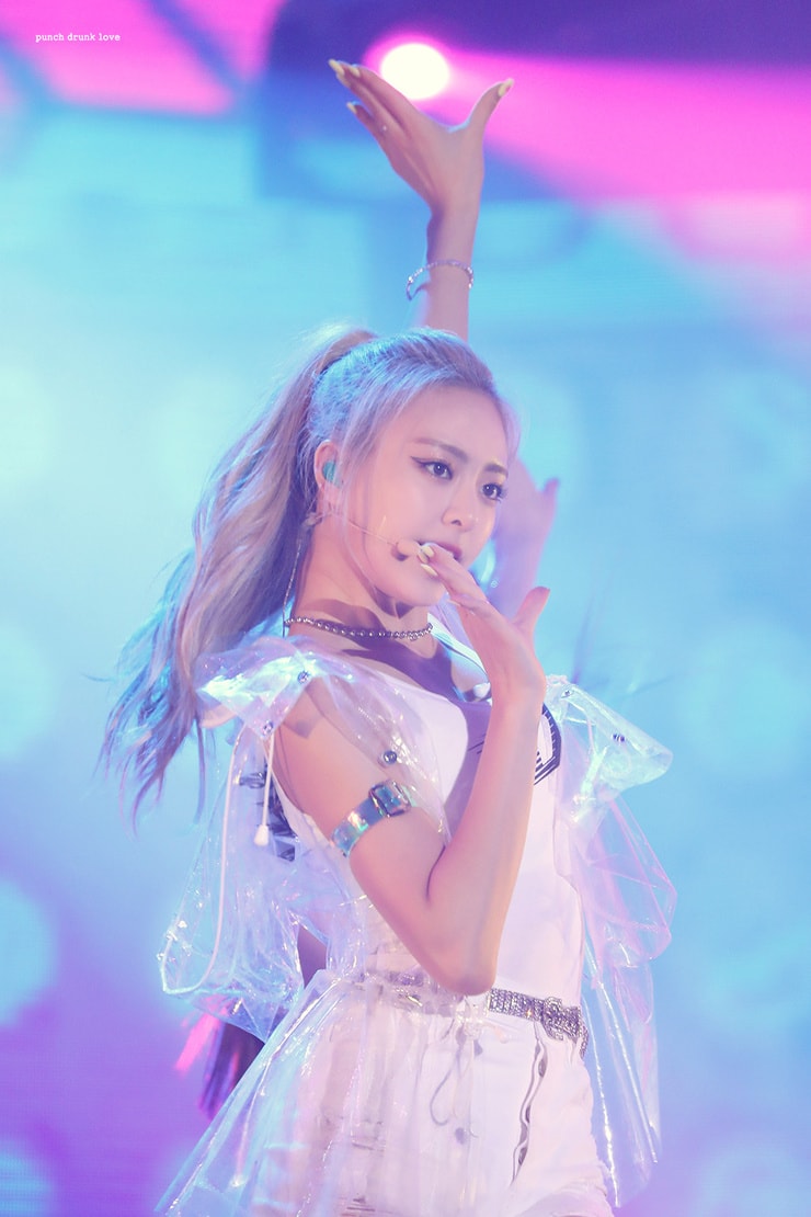 Shin Yuna