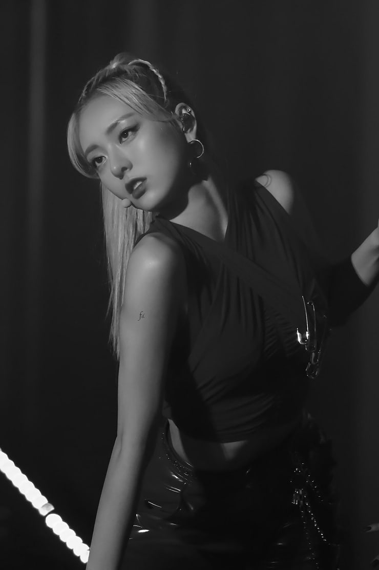 Shin Yuna