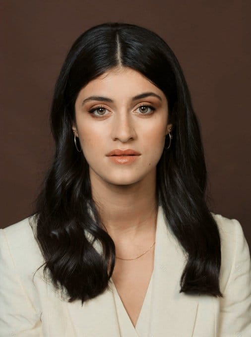 Anya Chalotra Anya Chalotra