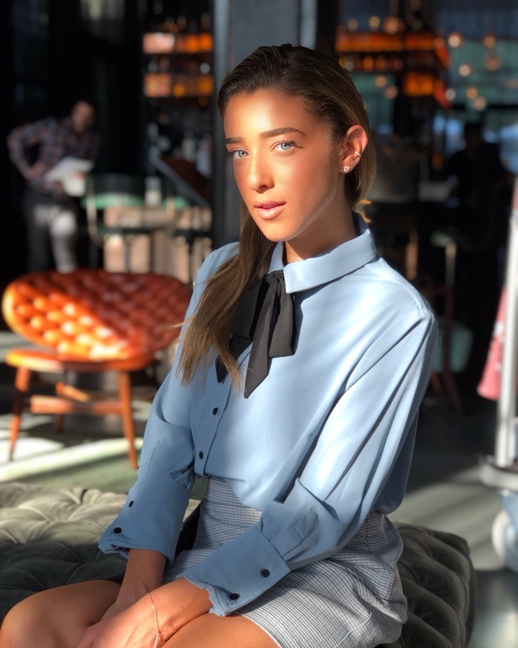 Anne Zivi