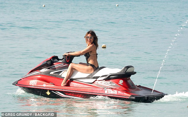 Lizzie Cundy