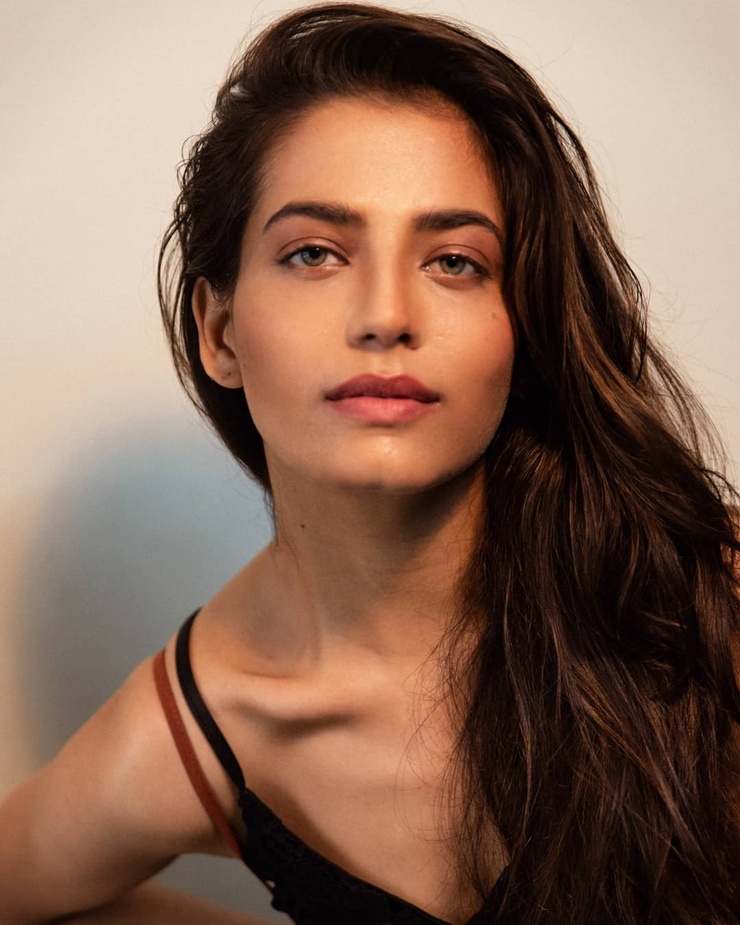 Sanjana Vij Sanjana Vij