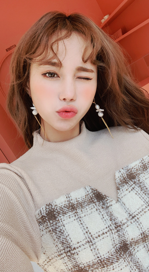 Una Jung