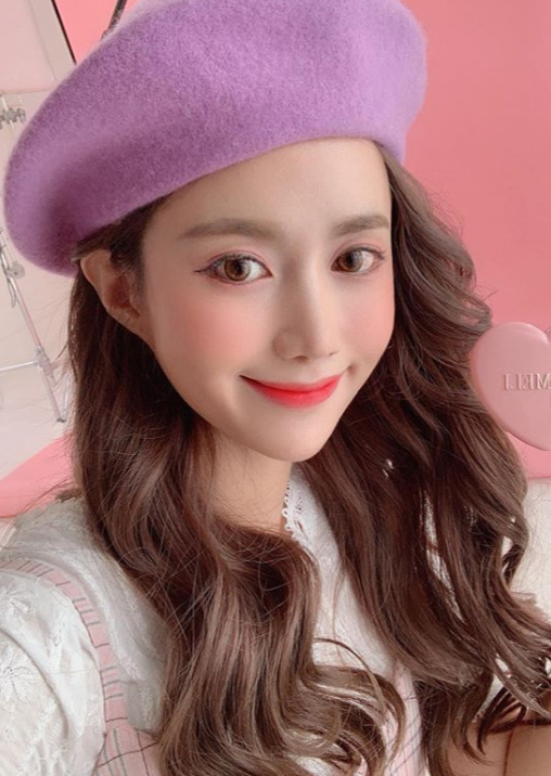 Una Jung
