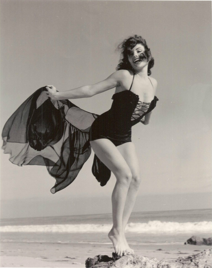 Mara Corday