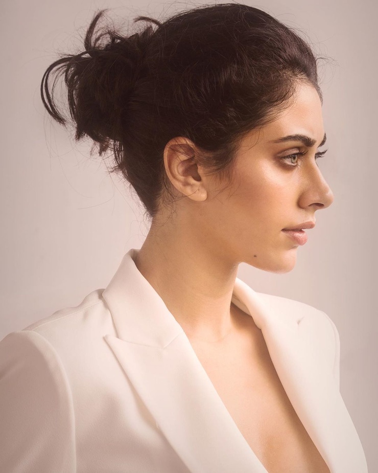 Warina Hussain